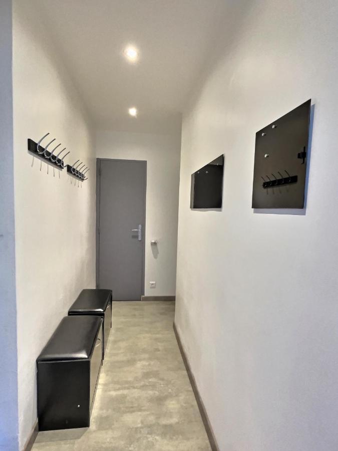 Apartamento "Magic Red" De Miss.K Conciergerie Mâcon Exterior foto